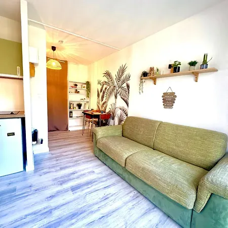 Ecrin Marin-park View-beach Pool-parking شقة *