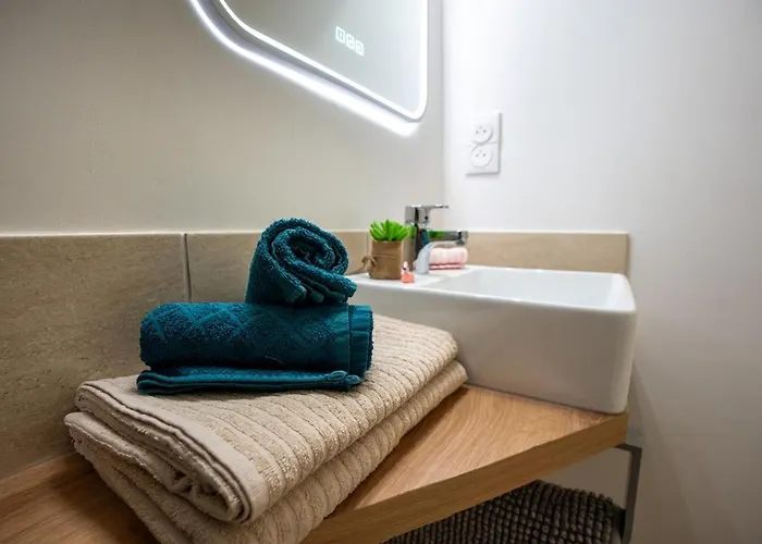 Ecrin Marin-park View-beach Pool-parking لا غراند موت